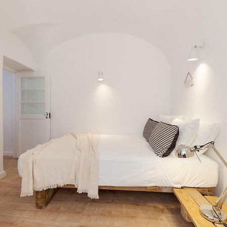 Studio Hideaway With Easy Access To Lisbon Center Exterior foto