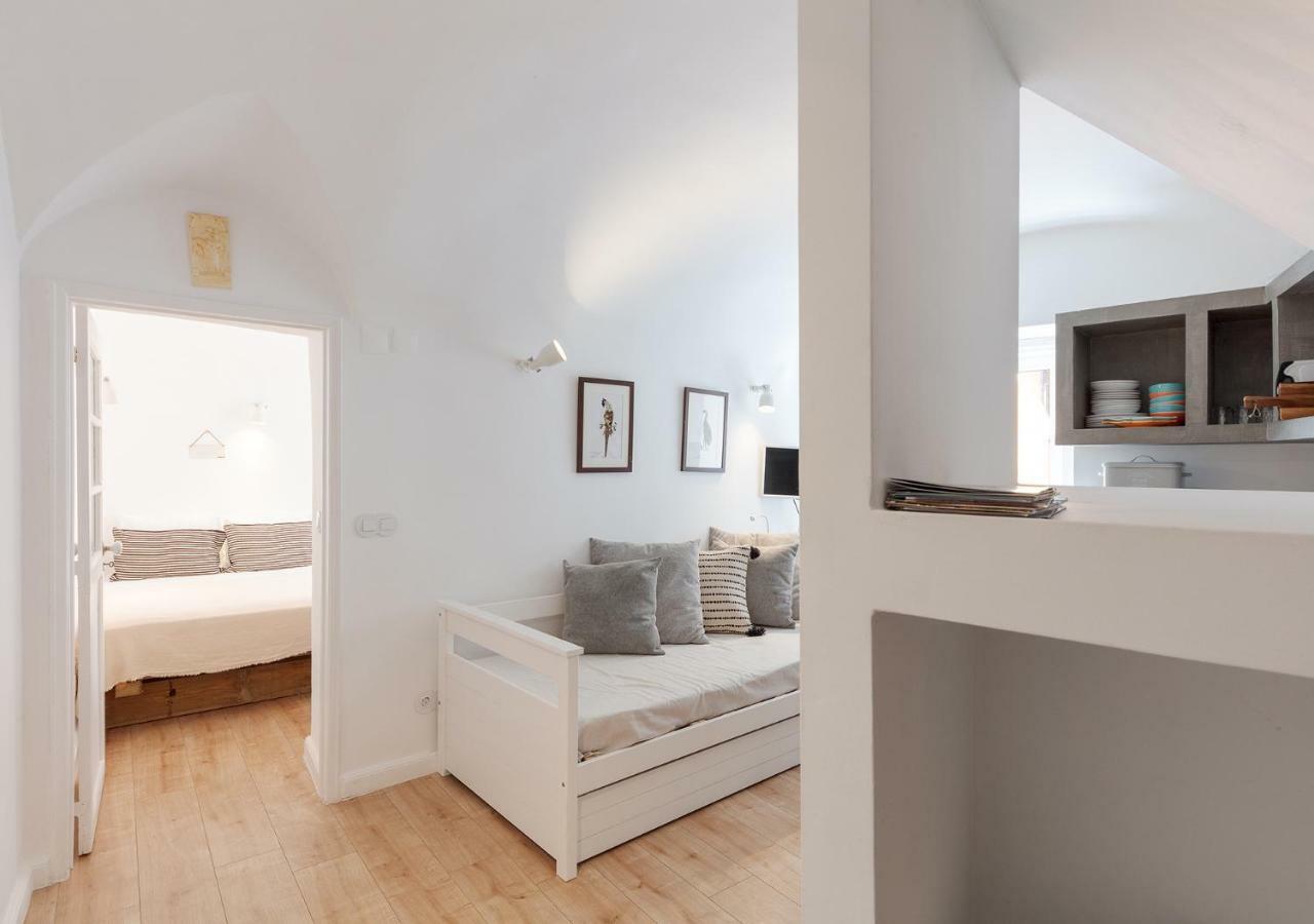 Studio Hideaway With Easy Access To Lisbon Center Exterior foto