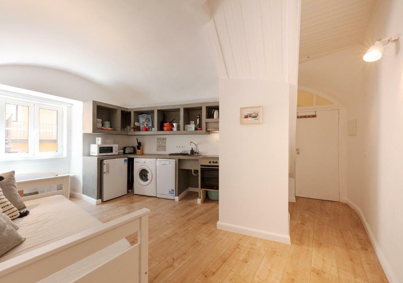 Studio Hideaway With Easy Access To Lisbon Center Exterior foto
