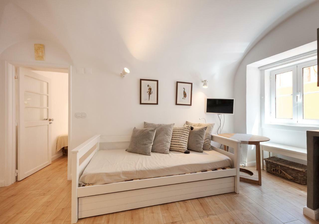 Studio Hideaway With Easy Access To Lisbon Center Exterior foto